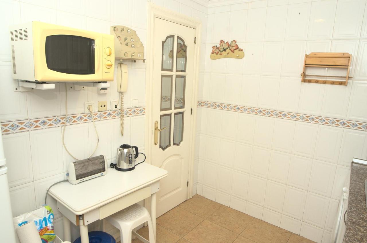 Habitacion En El Corazon Del Centro De Málaga Buitenkant foto
