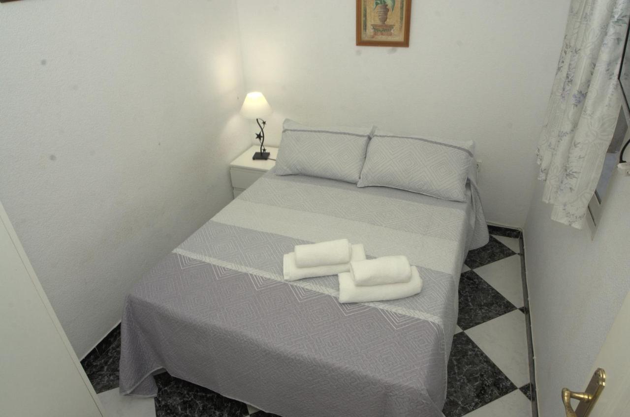 Habitacion En El Corazon Del Centro De Málaga Buitenkant foto