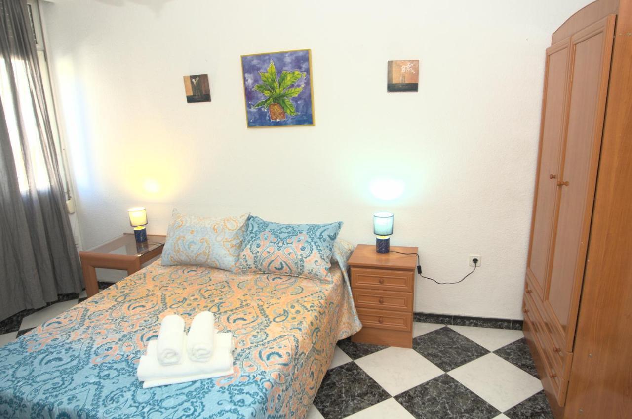 Habitacion En El Corazon Del Centro De Málaga Buitenkant foto